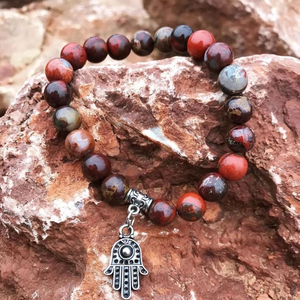 Fatima keze védelmező ásvány karkötő - vörös jáspis