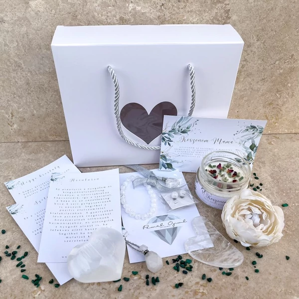 A nagymama köszöntő box tartalma