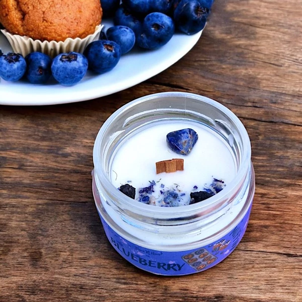 Kép 2/3 - Áfonyás muffin illatú szójaviasz illatgyertya
